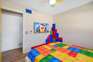 3 bedrooms, premium bedding, in-room safe, desk