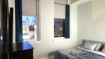 1 bedroom, desk, iron/ironing board, free WiFi