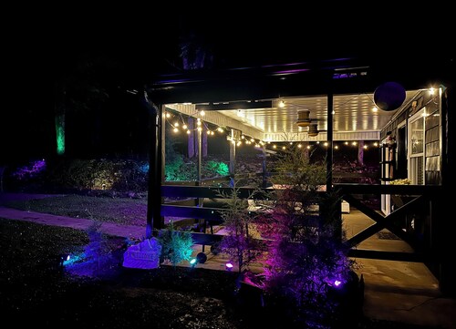 Romantic•Relaxing Jacuzzi Bathhouse Cottage