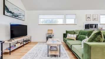 TV connectée, livres, médiathÚque