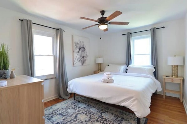 1 bedroom, desk, iron/ironing board, free WiFi