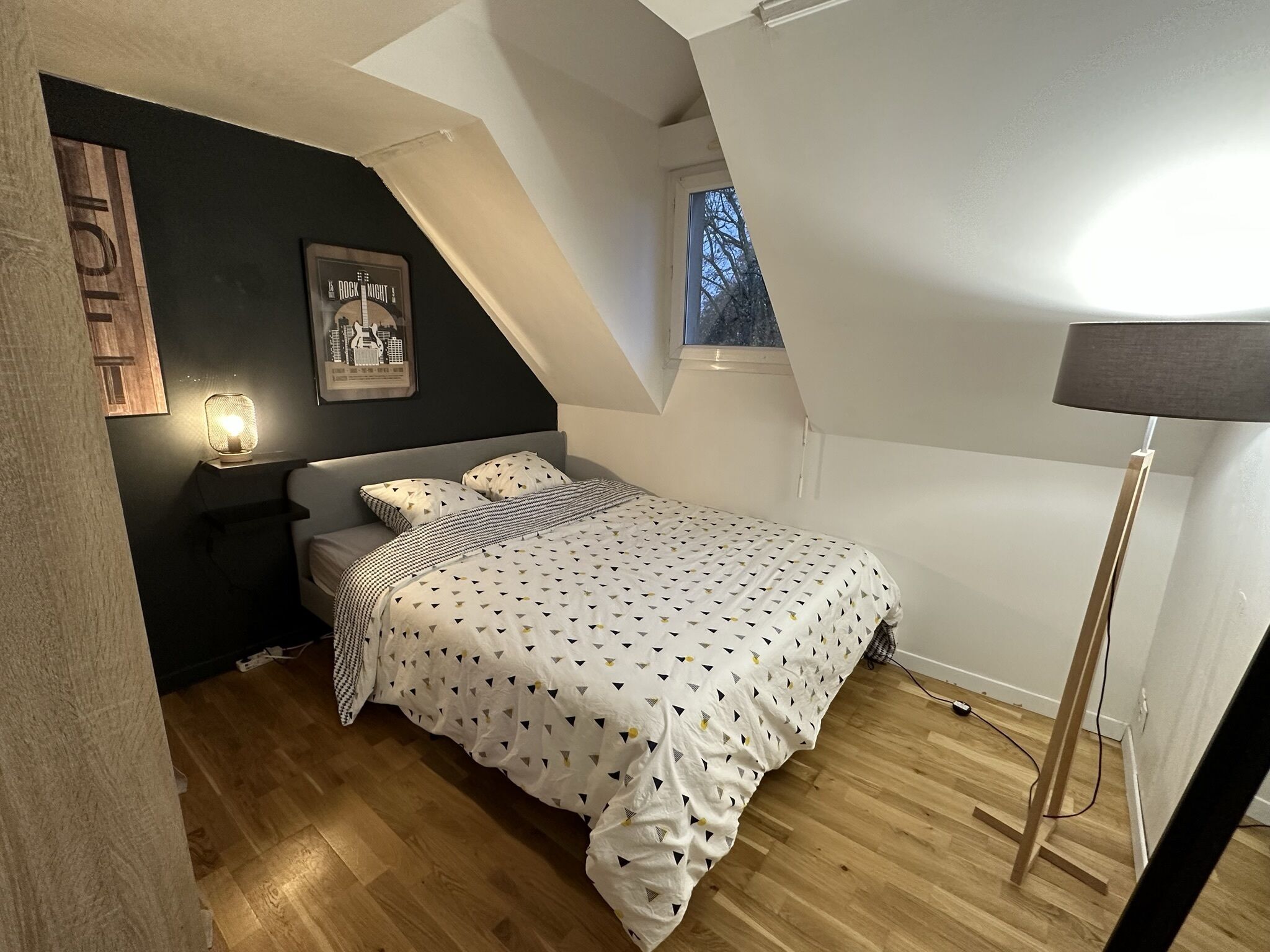 2 chambres, accès au Wi-Fi (inclus), literie fournie