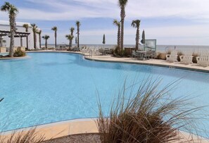 Innenpool, beheizter Pool