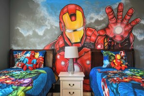 8 habitaciones, tabla de planchar con plancha, wifi y ropa de cama
