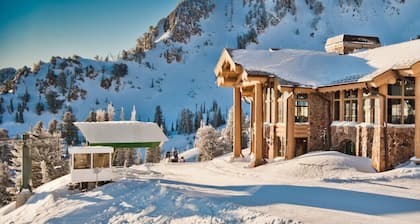 Modern Ski Home on Pineview Reservoir