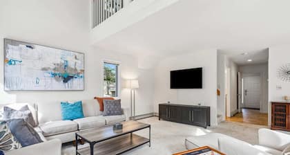 Close to Lake & Golf & Pool - Newton Village 2A