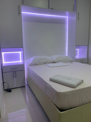 Basic Apartment | 2 bedrooms, free WiFi - Edificio torre primi (Cartagena)