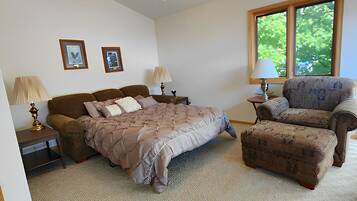 3 Schlafzimmer, Bügeleisen/Bügelbrett, WLAN, Bettwäsche