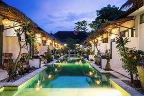 Outdoor pool -  Kubuwatu Boutique Accommodation (Gili Trawangan)