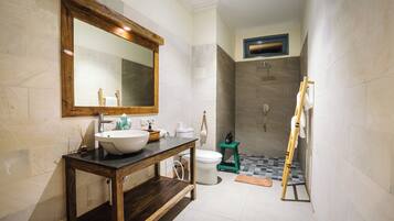 Shower, eco-friendly toiletries, hair dryer, towels