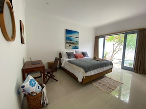 Comfort Double Room, 1 King Bed -  Kubuwatu Boutique Accommodation (Gili Trawangan)