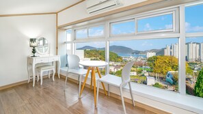 Exterior - Geoje Forest-morning Spa Pension (Geoje)