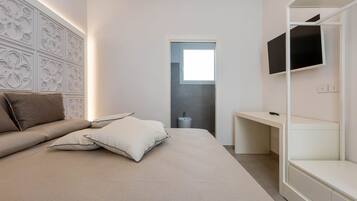 Room | 1 bedroom, free WiFi, bed sheets
