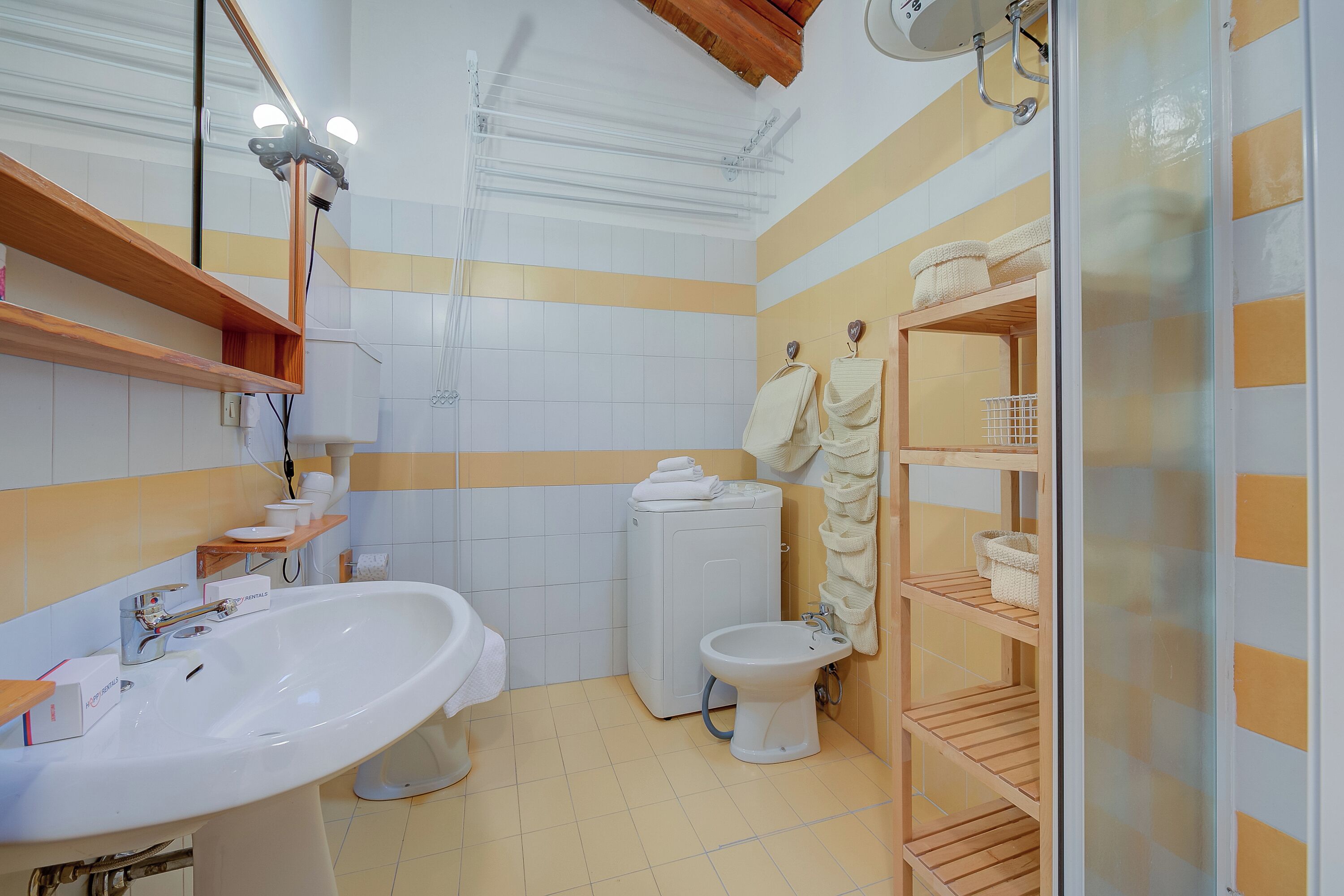 Appartement Familial, plusieurs chambres (Le Meublé (between City Center &) | Salle de bain