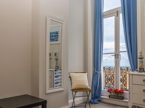 Cottage | Interior - The Old Spy Headquarters (Folkestone)