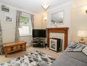 Interior - 2 Bathsheba Terrace (Dorchester)