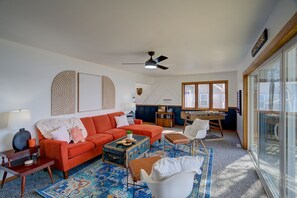 Älytelevisio, pöytäjalkapallopöytä, stereot