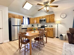 Coffee/tea maker, fridge, microwave, oven - Sports Village Resort #N5 | Affordable Getaway (Saint George)