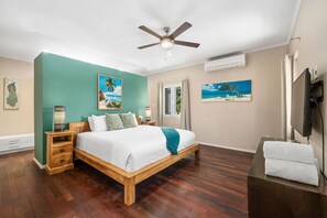 4 bedrooms, iron/ironing board, WiFi, bed sheets