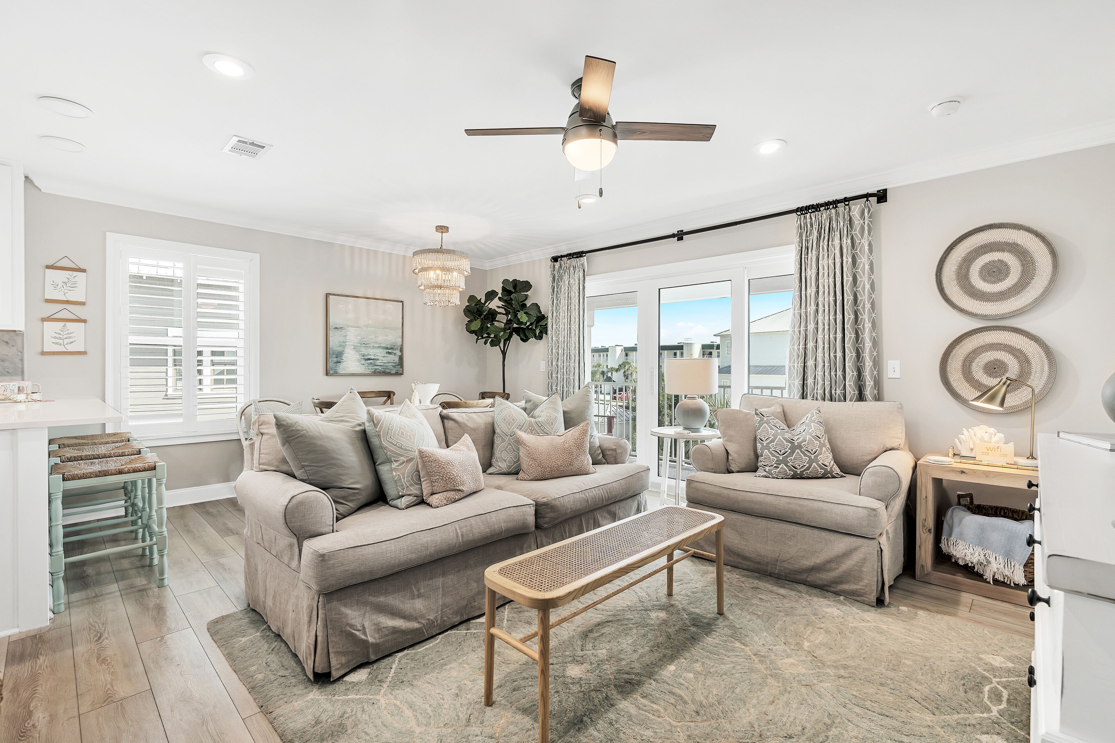 $600+ FREE Activities / Sea Legs / 2 Pools / Tennis / Pickle Ball / 3 Min Walk to Beach / 2 Bikes