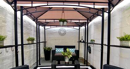 Two-Bedroom Apartment located in Brooklyn NY Unit N