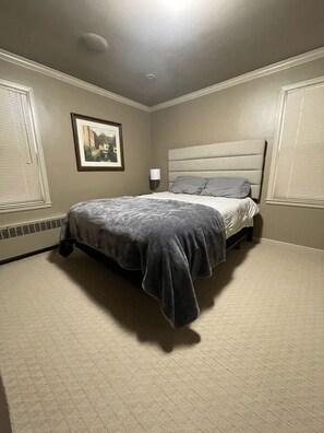 2 bedrooms, iron/ironing board, travel crib, free WiFi