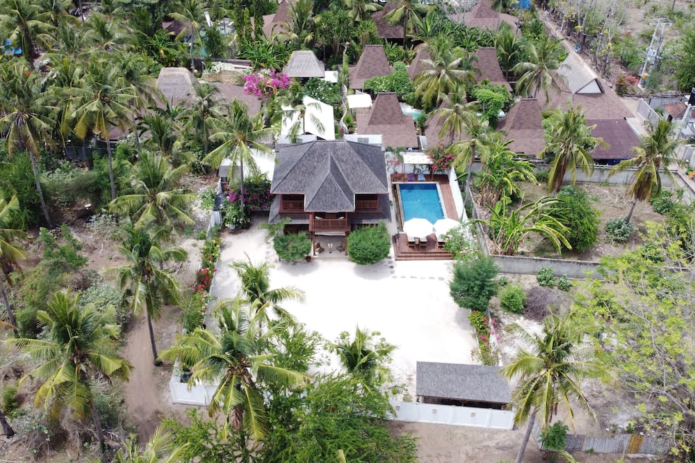 Villa Luna Sunset Beach