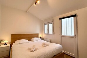 2 bedrooms, desk, WiFi, bed sheets - Petite Maison de Pêcheur au Coeur du Crotoy (Le Crotoy)