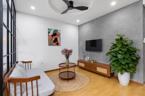 Studio Balcony | Living area - Lagom Boutique Hotel (Da Nang)