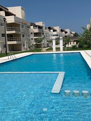 Piscine extérieure