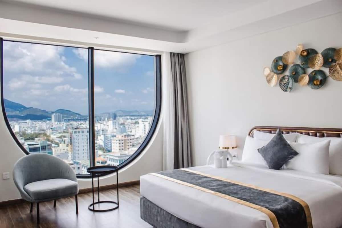 1 bedroom, minibar, laptop workspace, free WiFi