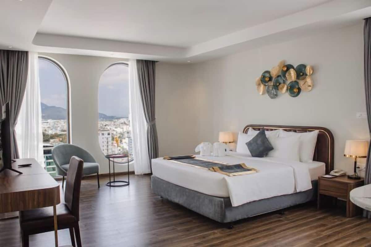 1 bedroom, minibar, laptop workspace, free WiFi