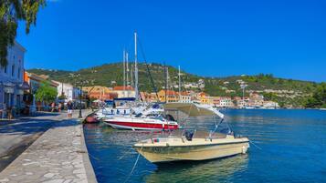 House, Smoking | 2 bedrooms