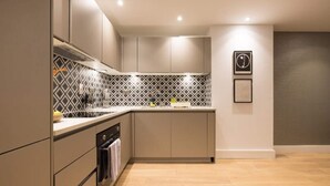 Apartment (1 Bedroom) | Exterior - The Brighton Loft - Stunning 1bdr Flat (Brighton)