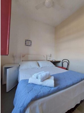 Suite estándar, 3 habitaciones, vista a la ciudad | Wifi gratis