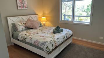 2 Schlafzimmer, Bügeleisen/Bügelbrett, Internetzugang, Bettwäsche