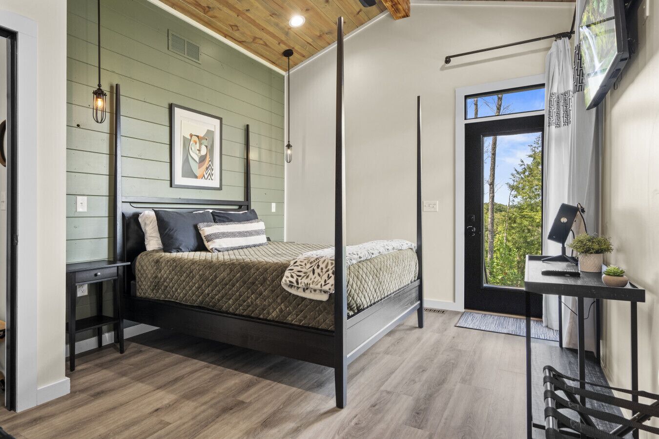 2 habitaciones, escritorio, wifi gratis y ropa de cama 