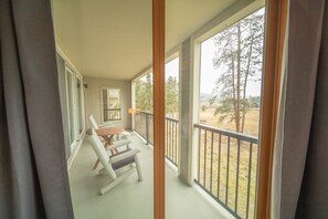 Condo (Pines 2116) | Exterior