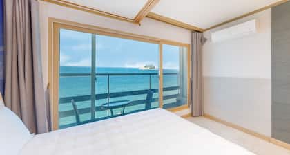 Sokcho Bird Island Pension