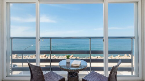 Sokcho Bird Island Pension