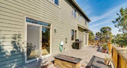 Fantastic Eagle Crest Home, Resort Pool, Fitness Center, Golf, Pickleball, Fireplace, Quiet Street