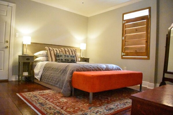1 bedroom, desk, iron/ironing board, free WiFi