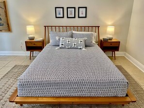 2 Schlafzimmer, Schreibtisch, Bügeleisen/Bügelbrett, WLAN