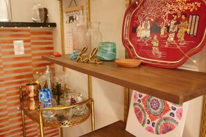 Interior - Spacious 2BR w/ huge yard near FQ/Bywater/Marigny (New Orleans)