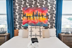 2 bedrooms, desk, iron/ironing board, WiFi