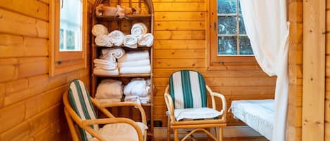 1 Schlafzimmer, kostenloses WLAN, BettwÀsche