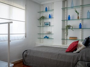 4 bedrooms, free WiFi, bed sheets
