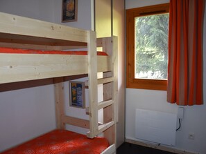 1 bedroom - Convenient apartment near shops and cable car, 2 rooms, 4 pers. (Pralognan-la-Vanoise)