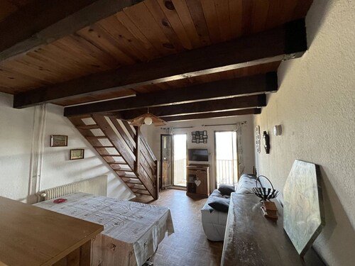 Central Triplex in Les Angles with elevator, 2 bedrooms