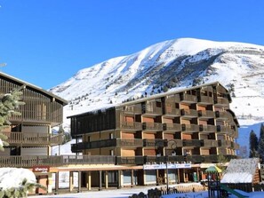 Esterni
